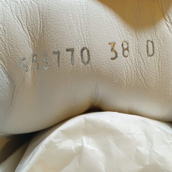 Alexander McQueen Oversized Sneakers - White/Red - Picture 8 of 8